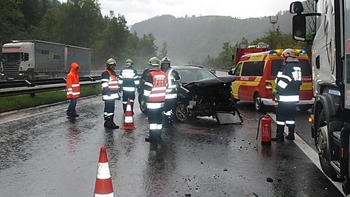 Gleinalm Unfall Mit Sieben Fahrzeugen Nach Tunnelportal