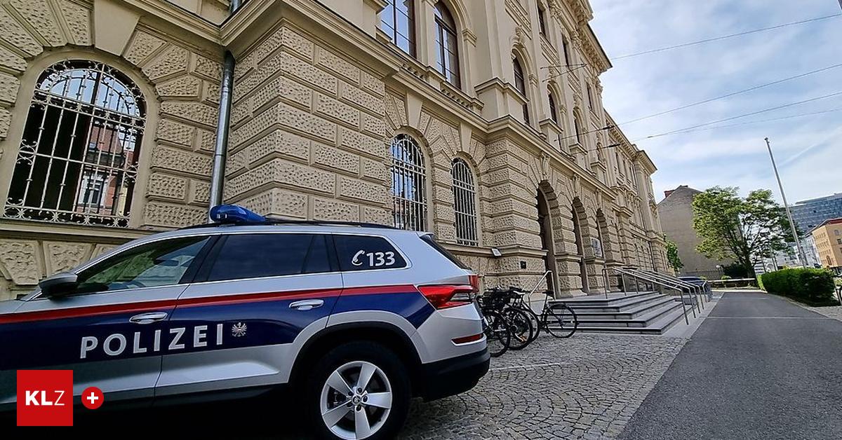 Prozess In Graz J Hriger Fuhr Mit Auto Auf Ex Freundin Und Ihren