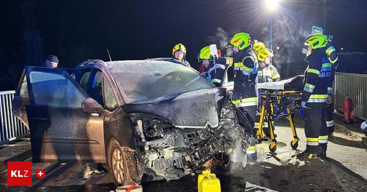 In Der Oststeiermark Pkw Prallte Gegen Baum Alko Lenker Schwer Verletzt