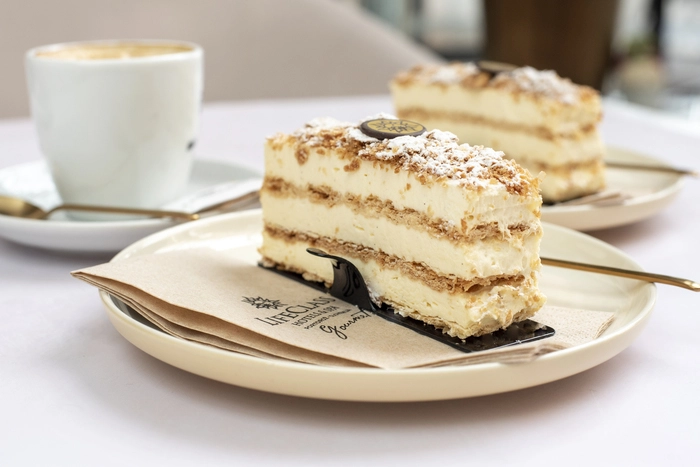 Im Cafe Central gibt es auch süße Happen für Naschkatzen