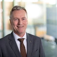 Hannes Kuschnig, UNIQA