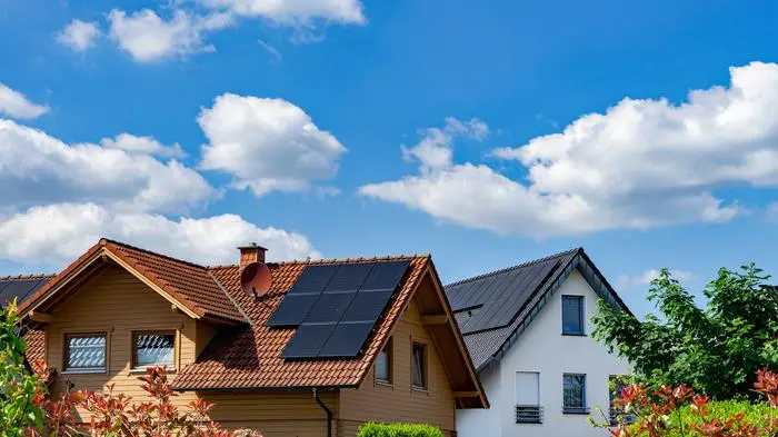 Energie aus Kärnten für Kärnten: Seit 2021 dürfen sich Stromerzeuger wie Besitzer einer Photovoltaikanlage und -verbraucher in Energiegemeinschaften zusammenschließen
