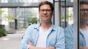 Thomas Pock erhielt renommierten EU-Förderpreis für die Entwicklung eines energieeffizienten KI-Modells
