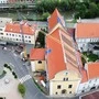 Blick von oben auf das Dach der Minoritenkirche