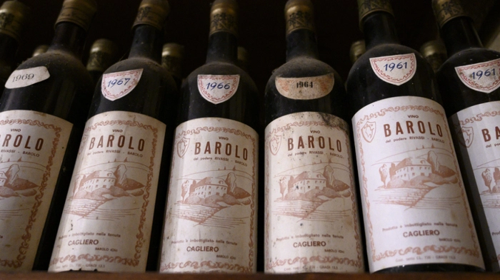 Vinophile Diebe waren in Norditalien unterwegs: 3.000 Barolo weg