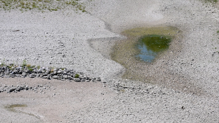 Das trockene Ufer der Donau in Niederösterreich