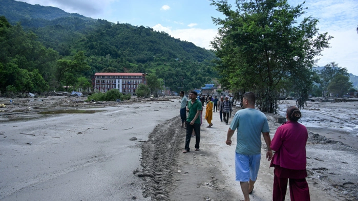 Nach der Sturzflut im Himalaya werden weitere Überflutung befürchtet