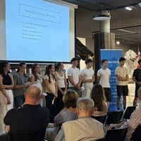 Die Schüler haben die Geschichte mitaufgearbeitet