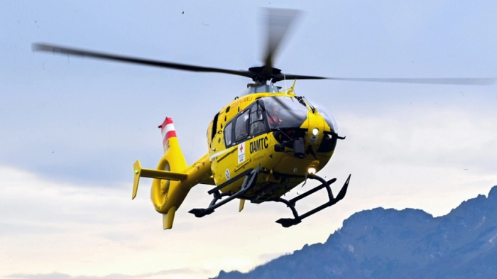 Das Paar aus Belgien wurde per Hubschrauber in Sicherheit gebracht