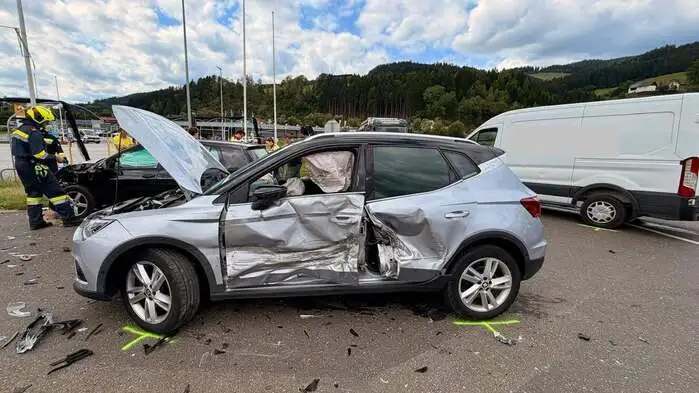 Eines der drei involvierten Fahrzeuge