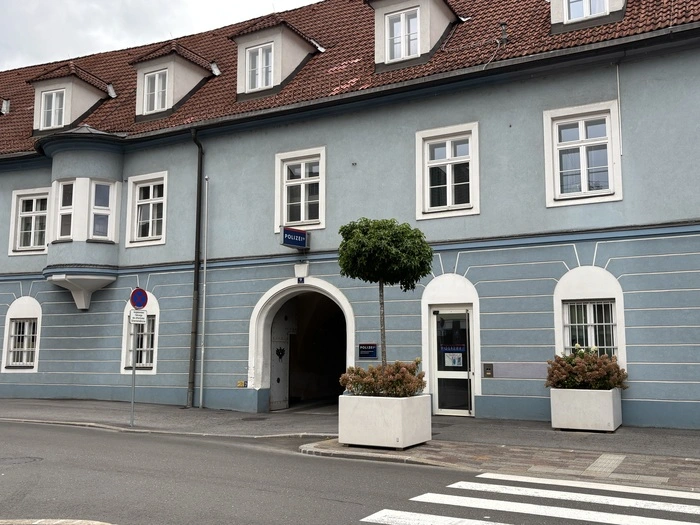 Hinter diesen Mauern verstecken sich große Mängel