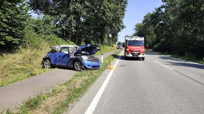 Das verunfallte Fahrzeug