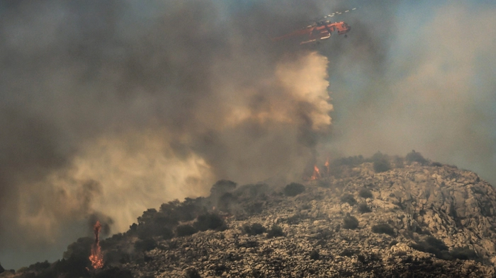 Schon wieder lodern Feuer in Griechenland