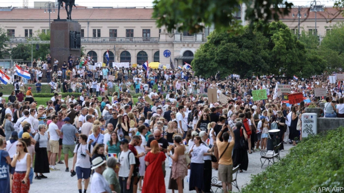 Zehntausende waren in Zagreb auf der Straße