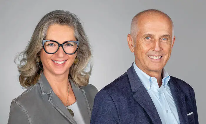 Porträtbild von Anita Tscherne und Michael Weiss