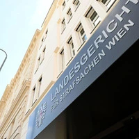 Der Angeklagte bestreitet den Tötungsvorsatz