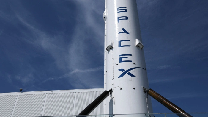 Ein Schrottteil einer SpaceX-Rakete soll den Mond getroffen haben