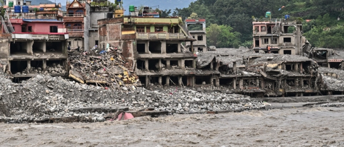 Auch zehn Tage nach der Sturzflut werden in Nepal Überlebende gefunden