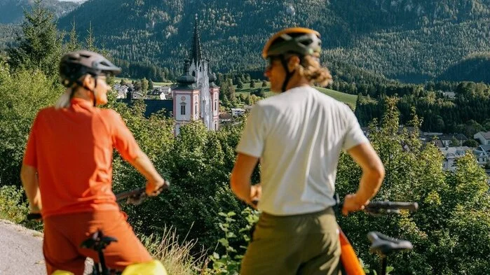 Sorgen für touristischen Aufwind in der Region: Radfahrer – mit und ohne Elektromotor