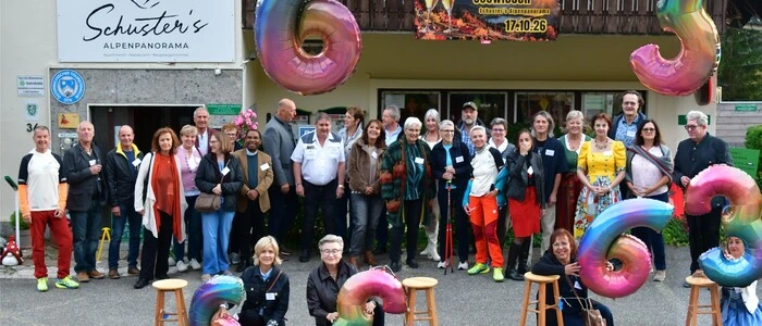 „63er“ aus nah und fern ließen sich „ihr“ Geburtstagsfest nicht entgehen