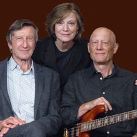 Hubert „Hubsi“ Kramar, Marion Mitterhammer und Willi Langer (von links) treten am Sonntag am Semmering auf