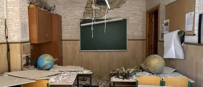 Odessa, durch russische Angriffe schwer beschädigte Schule