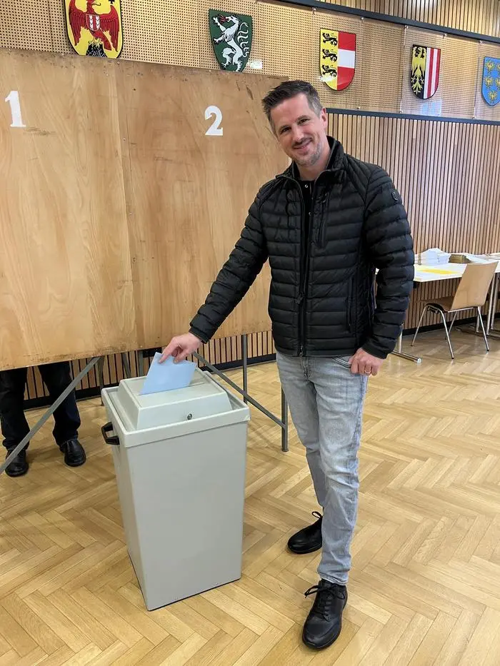 Sebastian Wintschnig von den Neos