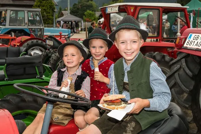 Verwöhnt wurden die Gäste mit Köstlichkeiten rund ums Ennstal-Lamm beim Almlammfest am Hauser Kaibling