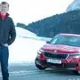 Ausflug beim letzten Schnee und in Vor-Corona-Zeiten: Walter Röhrl und der Skoda Kamiq 