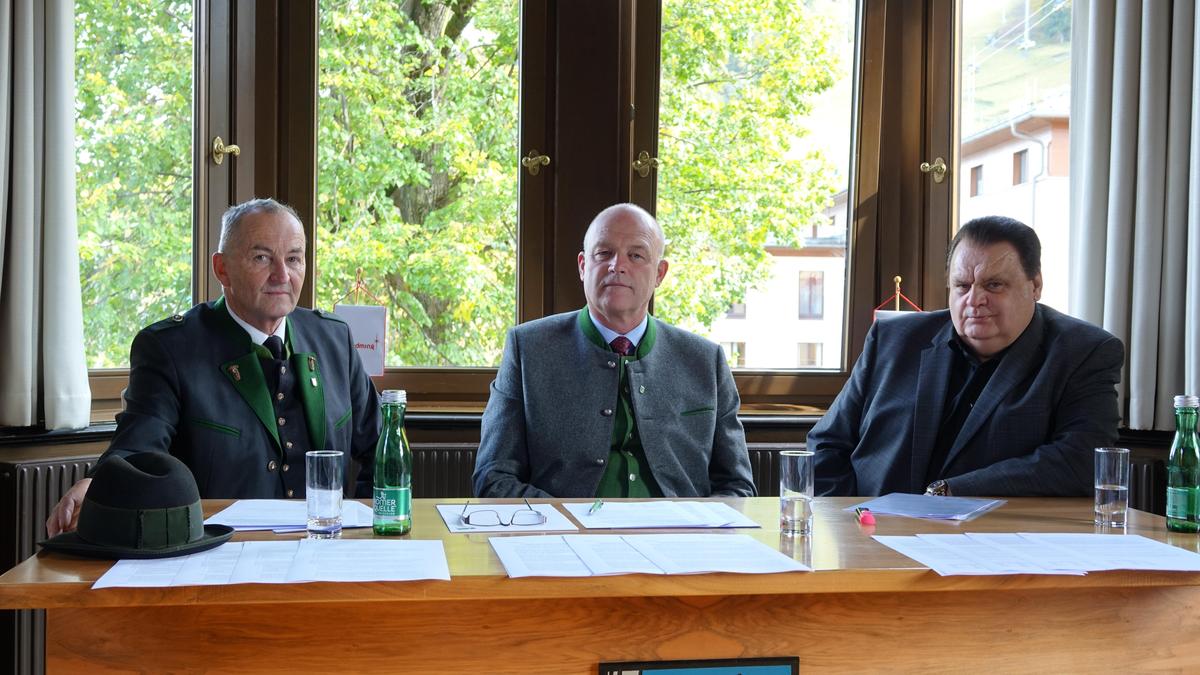 Enttäuscht von Nachnutzungsplänen: Ernst Fischbacher (Ramsau), Hermann Trinker (Schladming), Stefan Knapp (Haus)