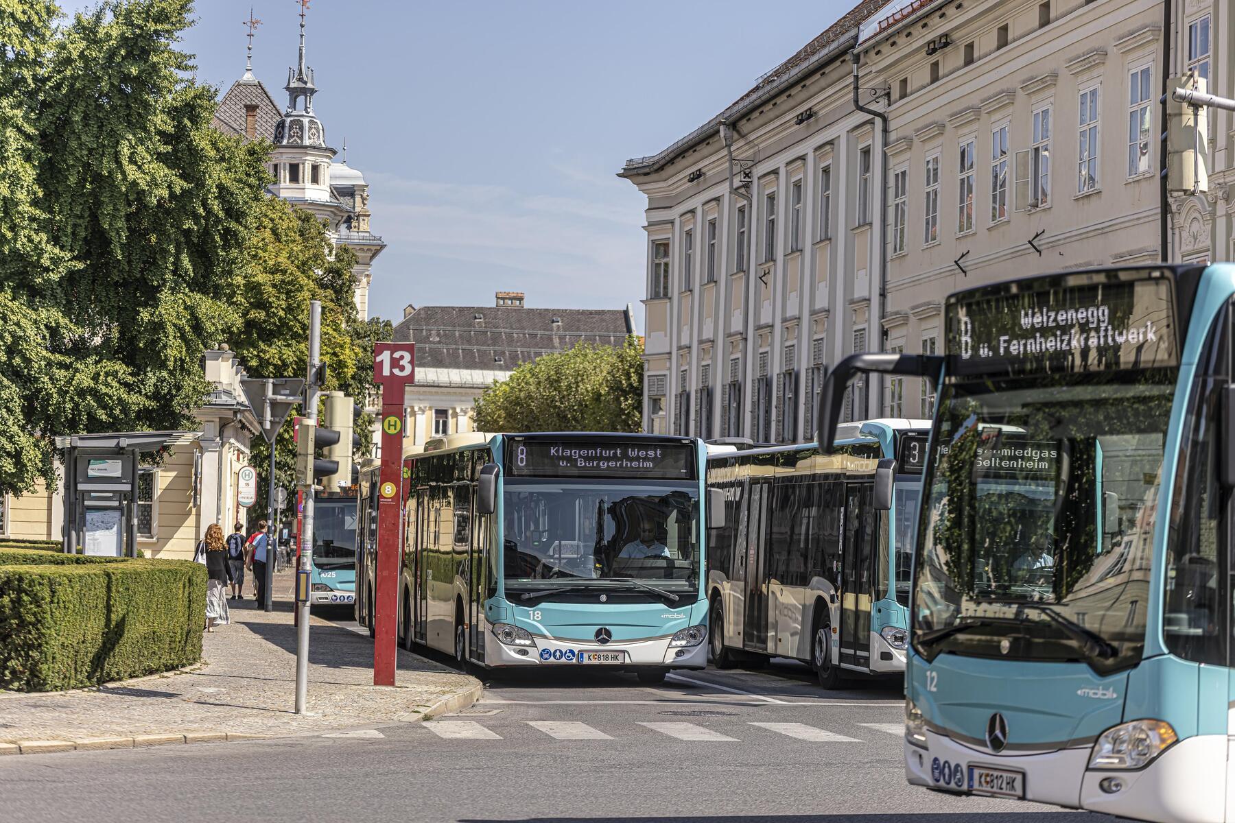 Für Fußballspiel im Unterhaus muss Stadt sogar die Busse umleiten