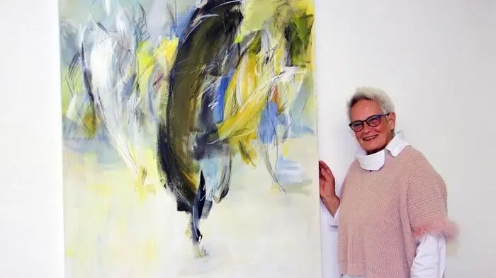 Die Kunstfabrik Lipizzanerheimat, untergebracht im Areal der ehemaligen Glasfabrik in Bärnbach, bietet Kunstschaffenden die Möglichkeit, intensiv, ob allein oder in Gruppen, zu arbeiten und ihrer Passion nachzugehen.