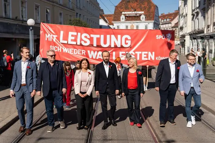 SPÖ-Spitzen rund um Max Lercher und Doris Kampus am 1. Mai des Vorjahres