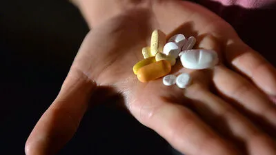 In Österreichs Altersheimen werden überproportional Tabletten verabreicht