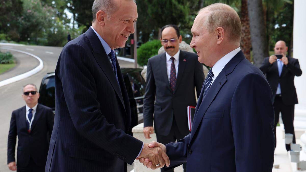 Erdogan und Putin bei ihrem Gipfeltreffen in Sotschi