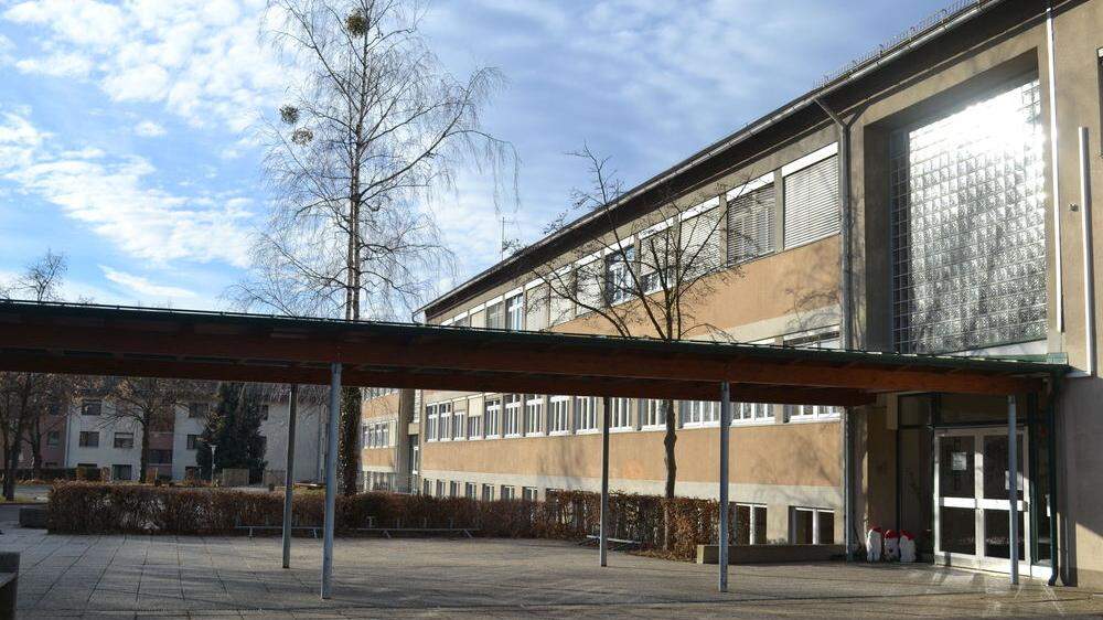 Im Sommer soll die Generalsanierung der Neuen Mittelschule Pöllau in Angriff genommen werden