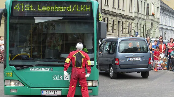 Achtung! La Strada ist wieder da!