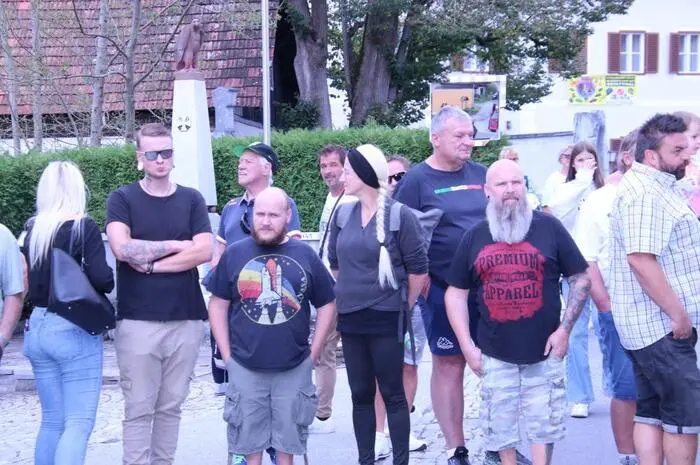 Der Kulturverein im Buchhaus und die Freiwillige Feuerwehr Geistthal, der Freizeitclub (in der Halle für Alle) sowie der Trautentalwirt sorgten wieder für gutes Essen und Trinken zu leistbaren Preisen. Und die FF Geistthal half wieder beim reibungslosen Ablauf.