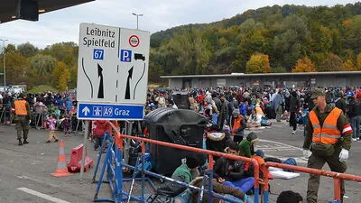 Als Synonym für die Auswirkungen der Flüchtlingskrise wurde Spielfeld zum "Ortsnamen des Jahres 2015" gewählt