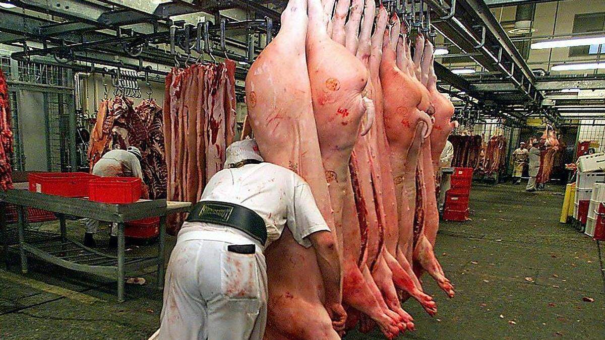 Im Fleischergewerbe gibt es ein rückwirkendes Lohnplus
