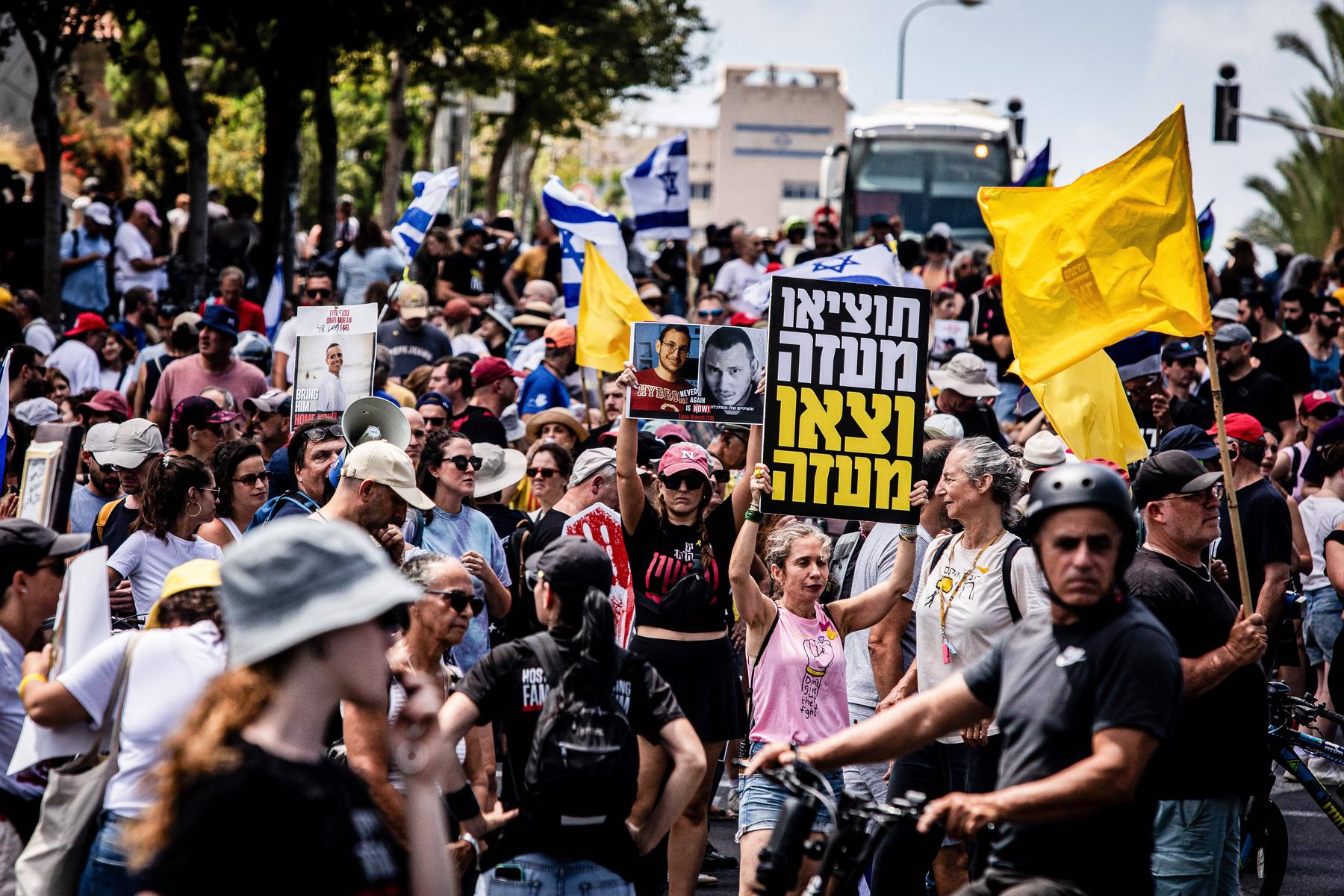 Krieg und Geiseln: Wie der Riss durch Israel immer größer wird