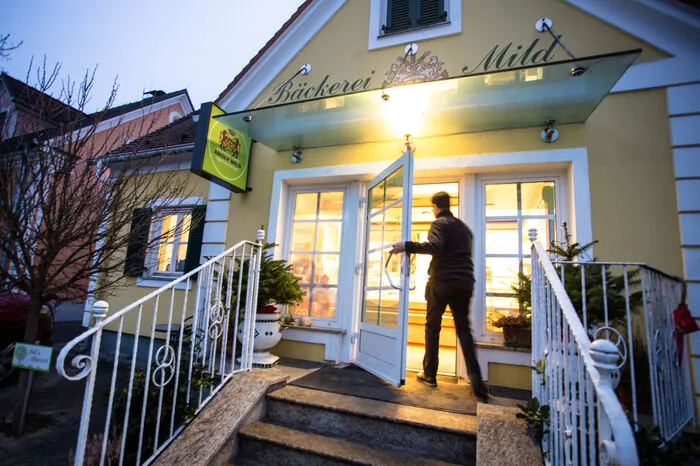 Nächster Halt: Bäckerei Mild in Riegersdorf.