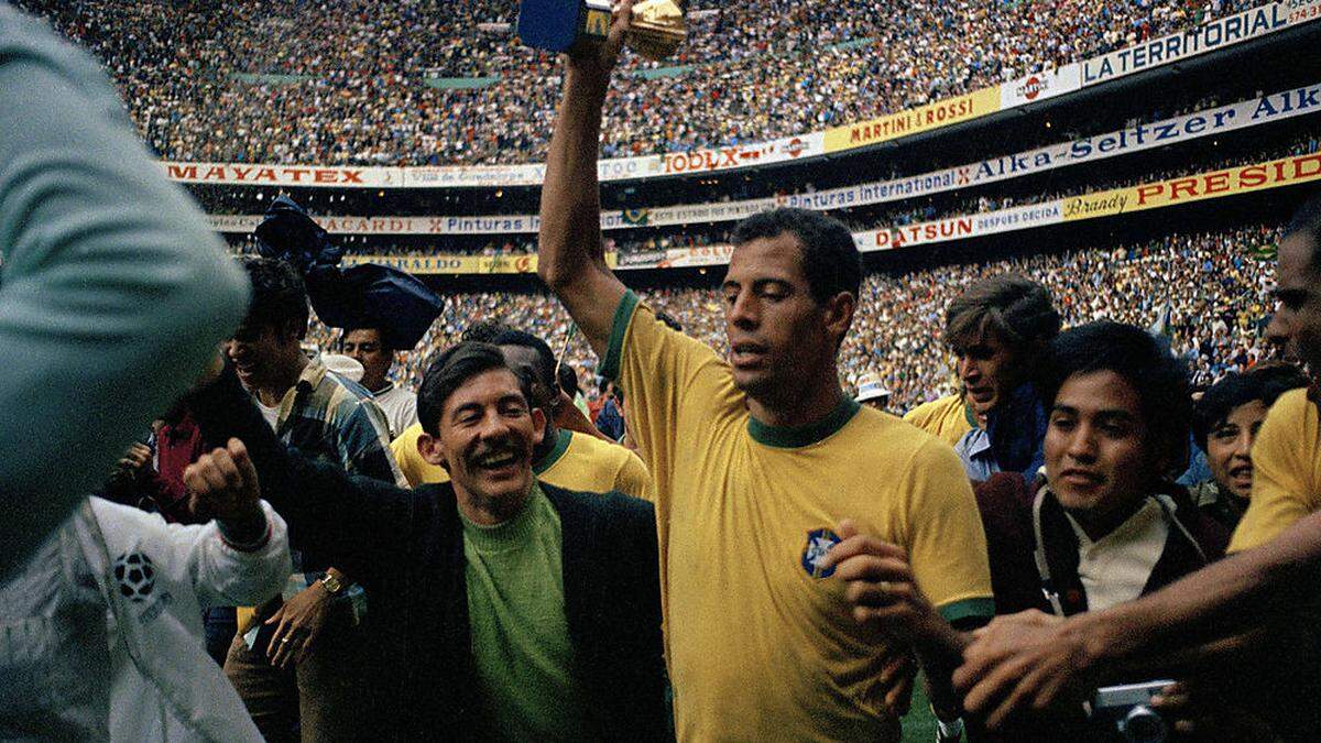 Carlos Alberto nach dem Finaltriumph im Aztekenstadion von Mexiko City