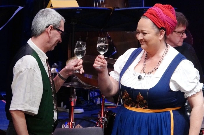 Der Konzertabend stand unter dem Motto "Wein, Wein und Gesang".
