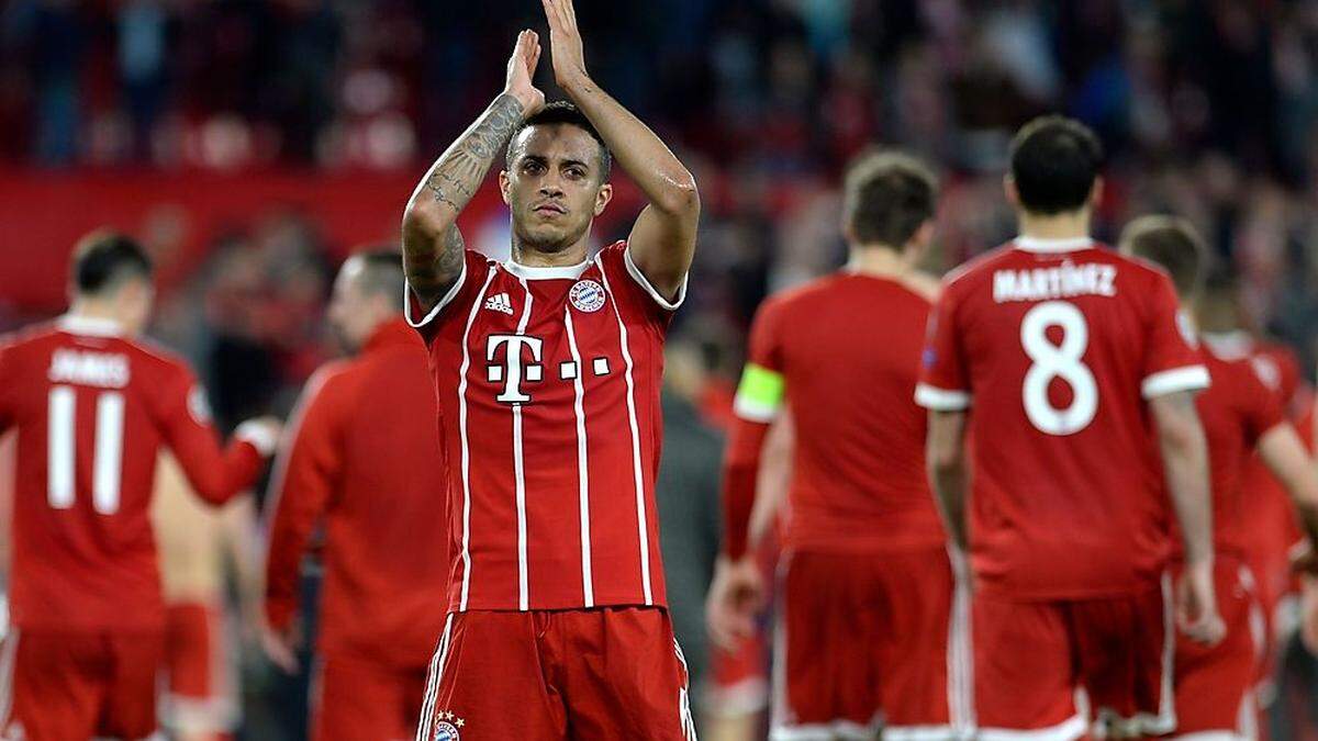 Können sich Thiago und die Bayern am Samstag selbst applaudieren?