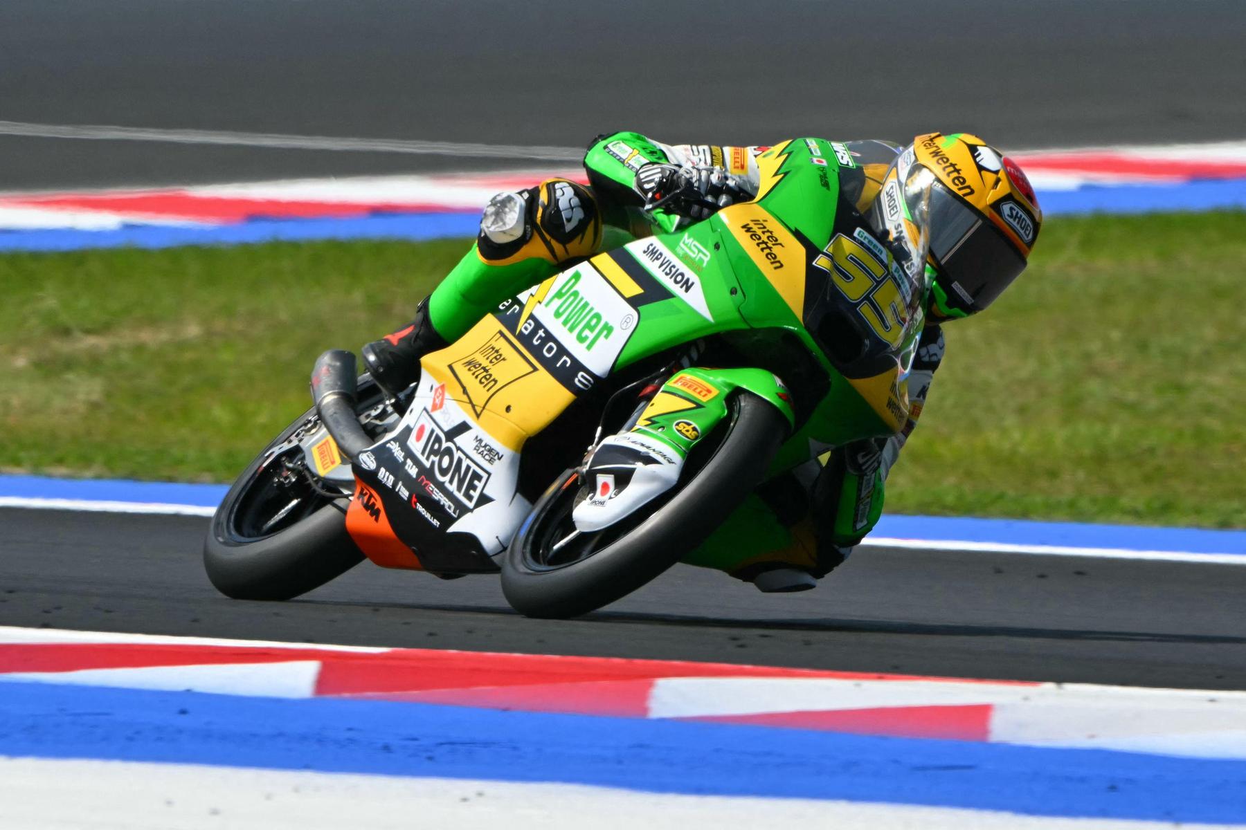 Nach schwerem Unfall: Moto3-Pilot Noah Dettwiler weiter in Lebensgefahr