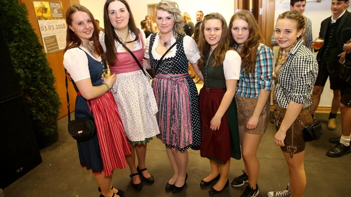 Wenn die Landwirte zum Ball laden, bleibt keiner daheim.