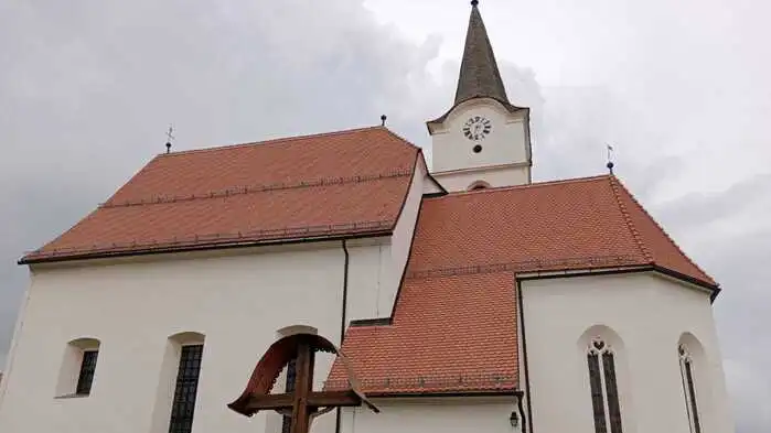 Die Pfarrkirche Pölling 