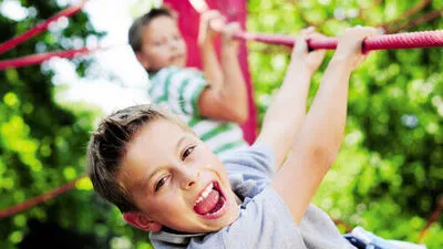 Mehr Spiel im Freien bei längerem Tageslicht