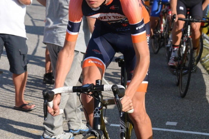 Mit dem Tiroler Tim Wafler und dem Kärntner Stefan Marbler vom Junior Cycling Team Graz setzten sich gleich zwei Österreicher an die Spitze des 132 Fahrer starken Feldes, Dritter wurde der Luxemburger Jerome Jentgen.